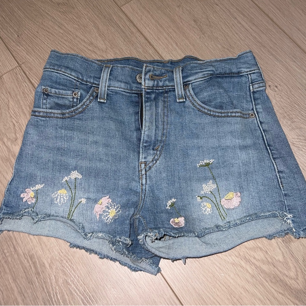 Embroidered Levi Denim Women Shorts